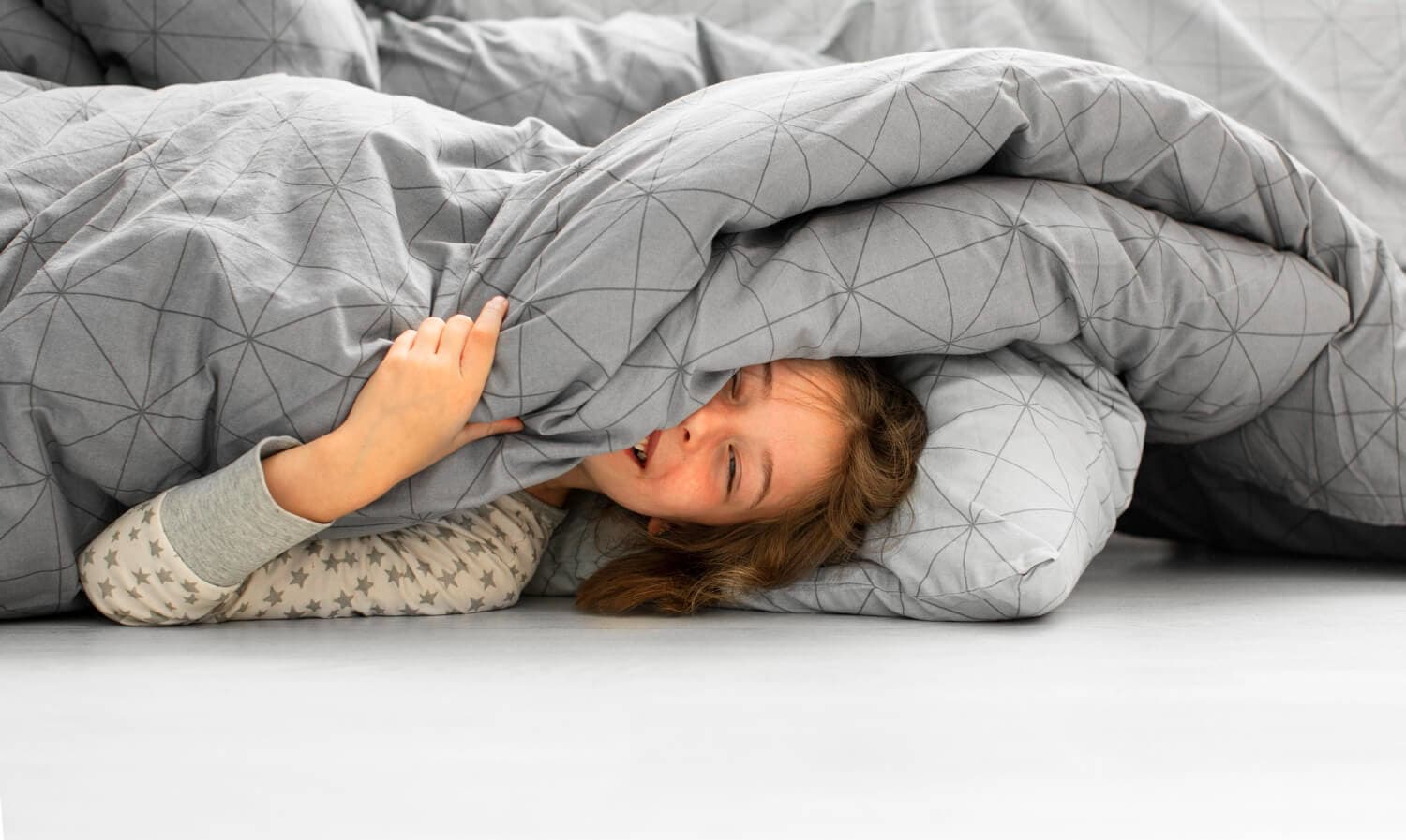 How to Wake Someone Up Who Is a Heavy Sleeper: Parents’ Edition